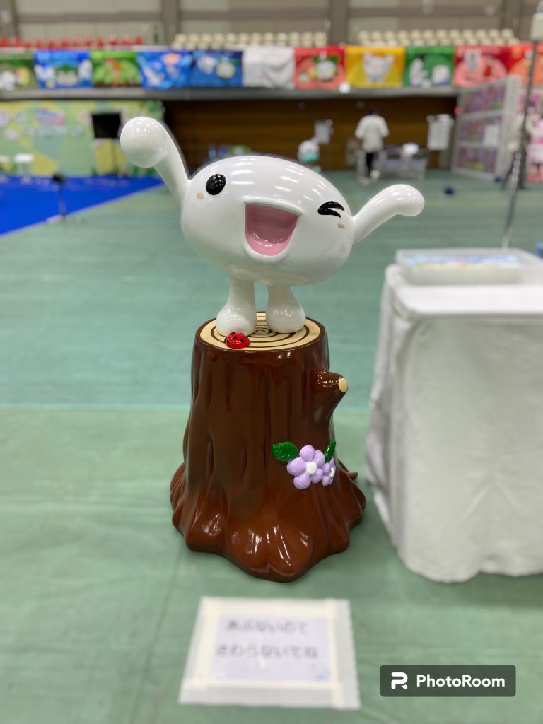 チュウキョ～くん FRP造形物オブジェ制作